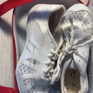 Nfinity Vengeance Cheer Shoes